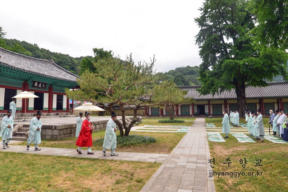 전주향교 분향례 봉행_3023.JPG