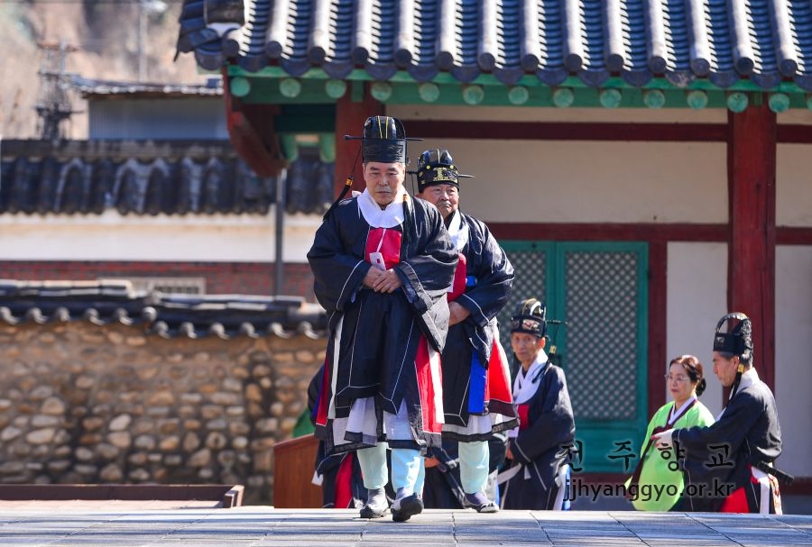 전주향교춘기석전대제_2116.JPG