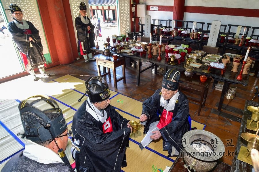 전주향교춘기석전대제_2073.JPG