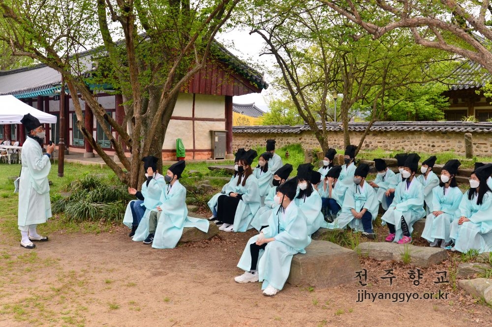 전주향교 인의예지_8909.JPG