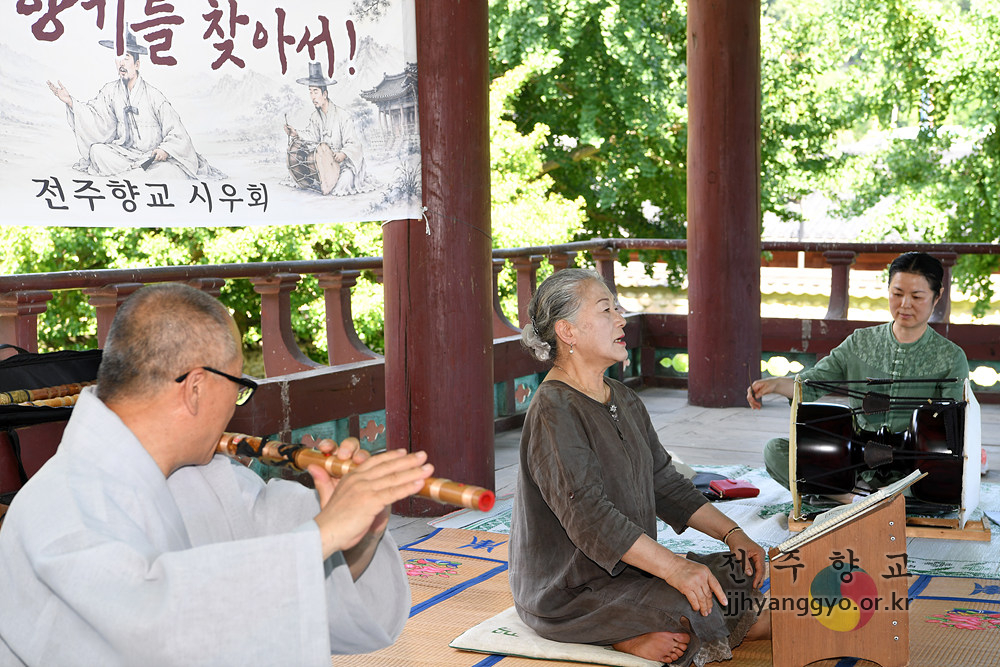 YSI_5618.jpg