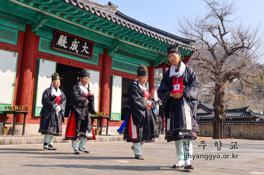 전주향교2025춘기석전대제_2831.jpg