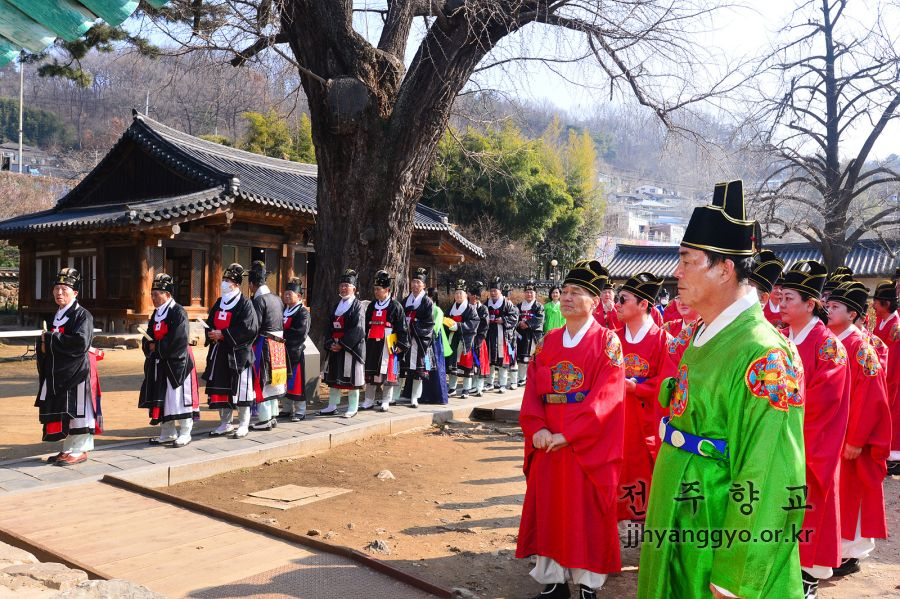 전주향교2025춘기석전대제_2725.jpg