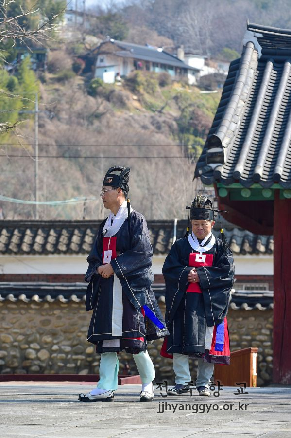 전주향교2025춘기석전대제_6855.jpg
