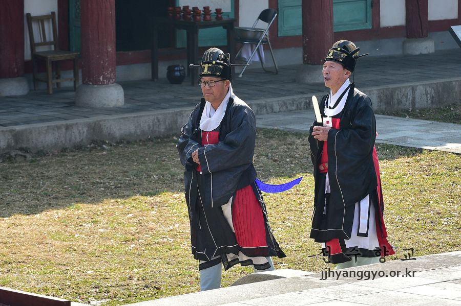전주향교2025춘기석전대제_6688.jpg