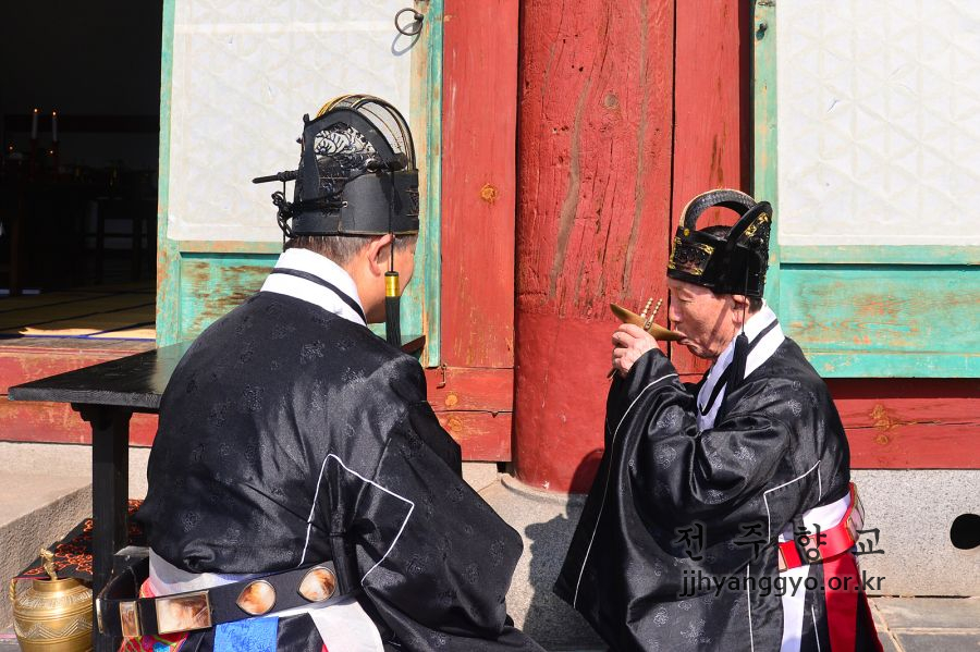 전주향교2025춘기석전대제_6880.jpg